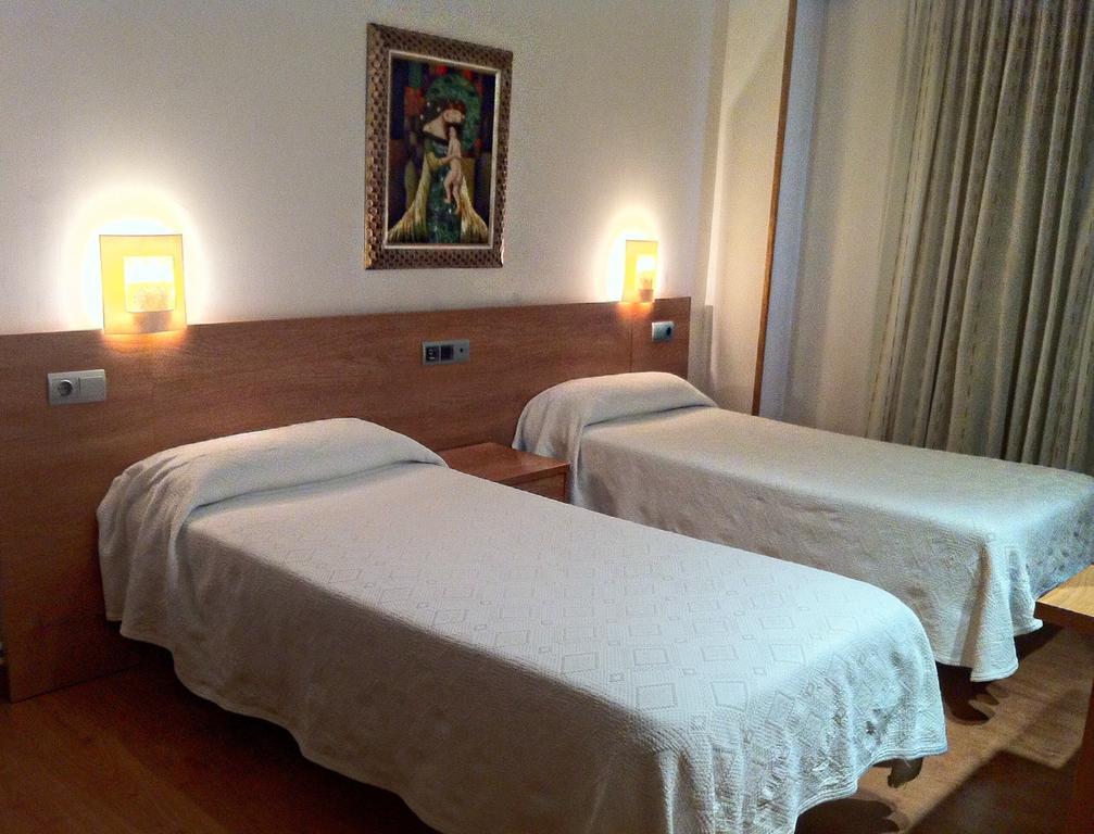 Hostal Del Carmen Santander Pokoj fotografie