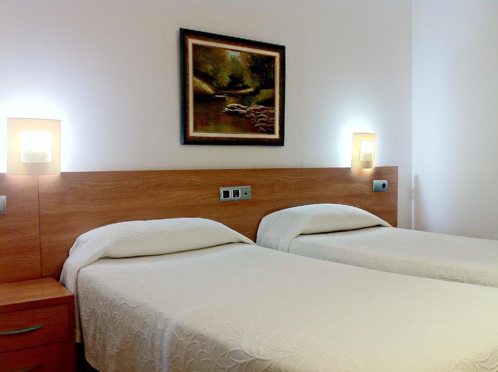 Hostal Del Carmen Santander Pokoj fotografie